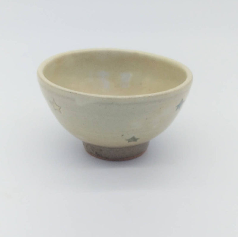 【上村 良夫】粉引絵付飯碗(恐竜×星)_益子焼