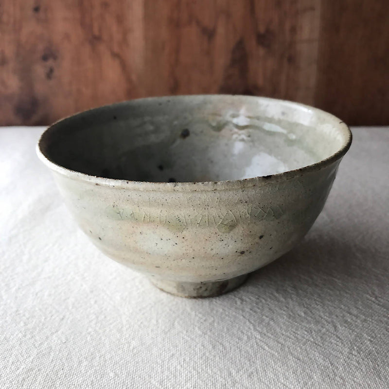 【あを】粉引灰釉碗 a_陶器